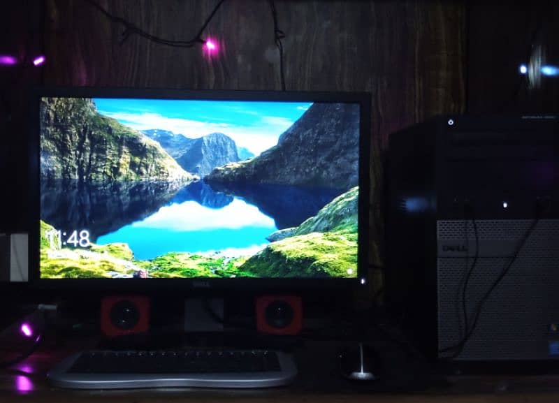 Dell Tower System With 24