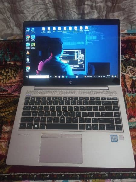 HP elitebook 840 G5 core i5 8th generation  Note : impoted lapto