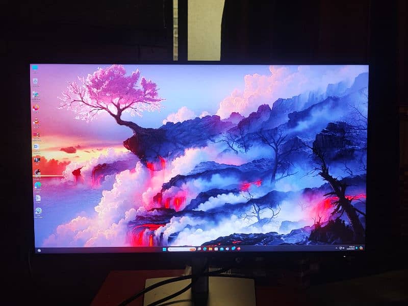 Dell ULTRASHARP 4K MONITOR U2723QE IPS BLACK TECHNOLOGY