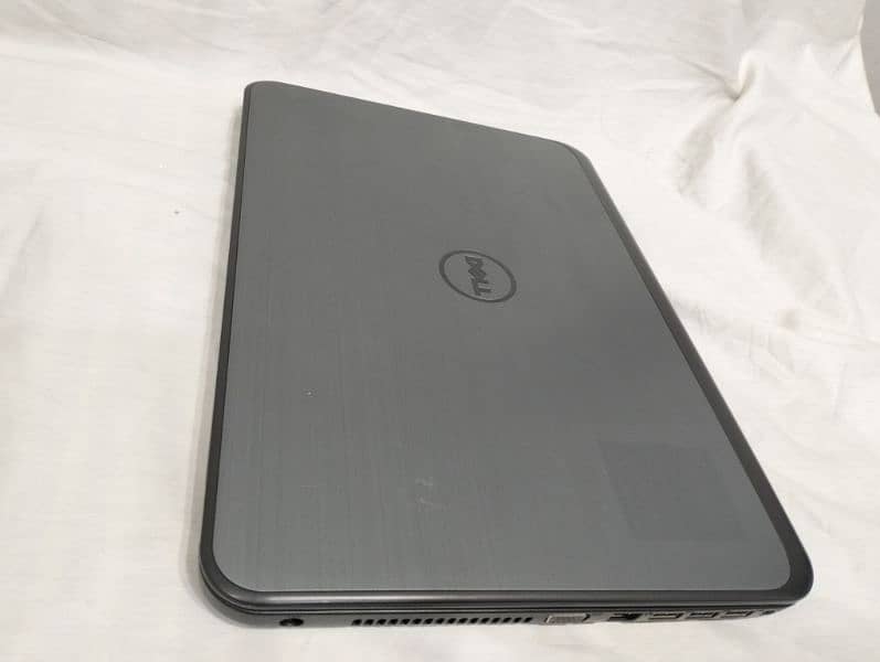 Dell latitude 3540 i3 4th gen almost brand new