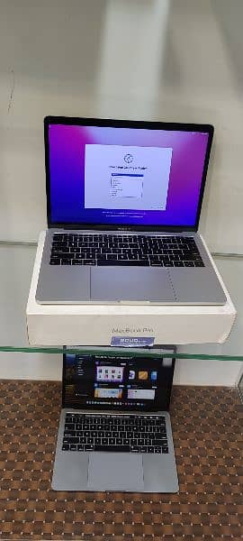 Apple MacBook Pro A1708 with box