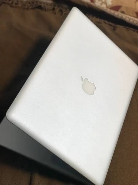 Apple Macbook Pro 2011