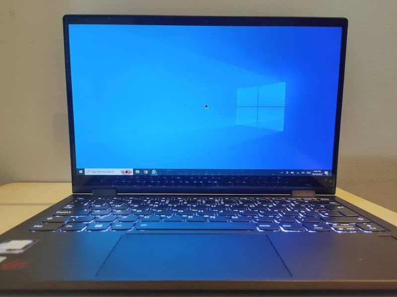 Lenovo Yoga C640 i7 10th gen 8gb RAM