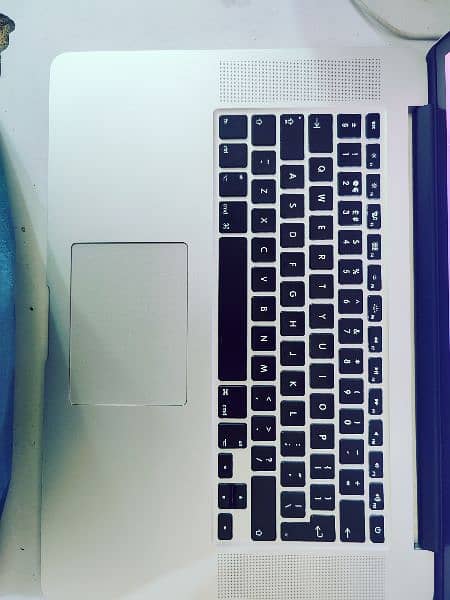 MacBook Pro 2015 Mid Silver 15