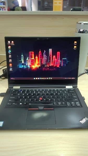 Lenovo X380 Yoga i5 8th gen 16-256