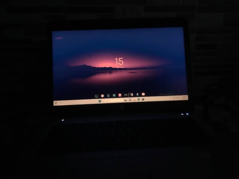 Hp Core i5 7th gen 840 G4 elitebook for sale.