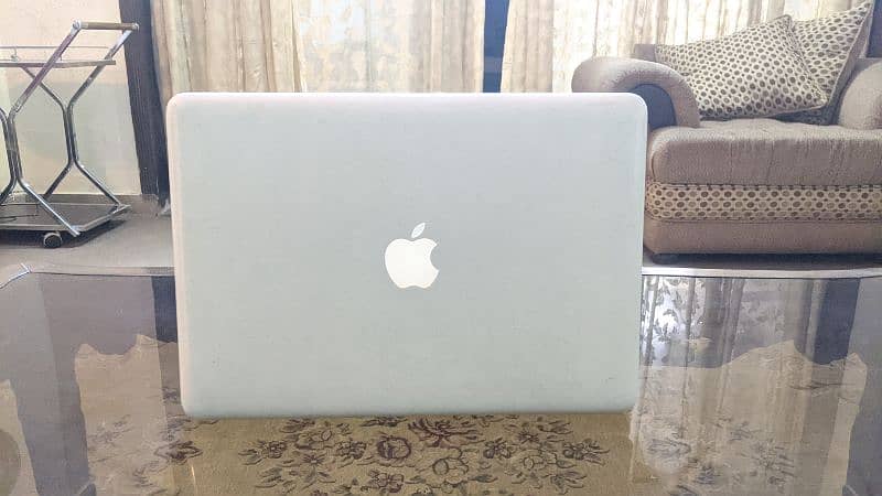 Mackbook (13-inch, mid 2010)