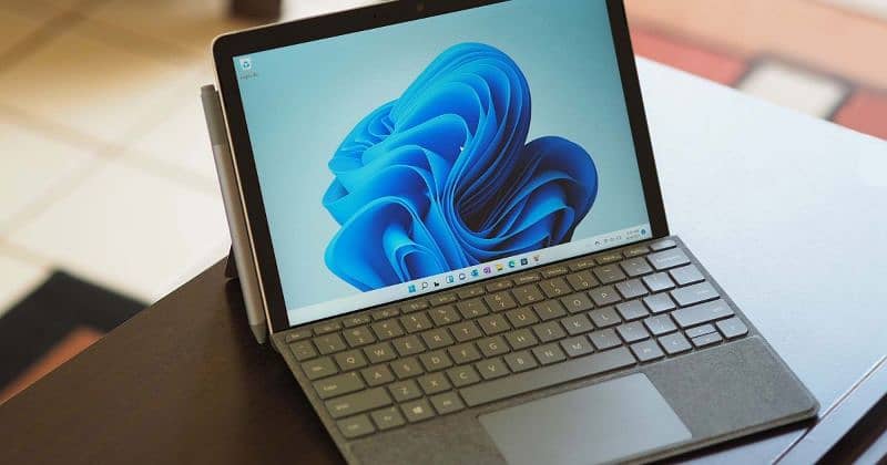 Surface go 8gb 128gb ssd super fast amoled