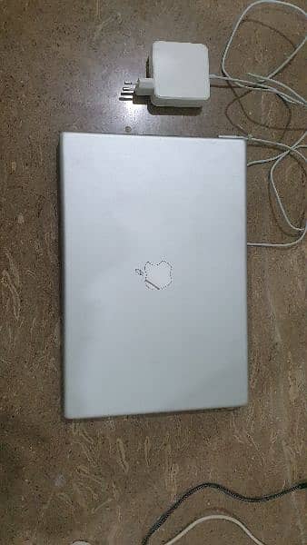 Apple MacBook Pro 