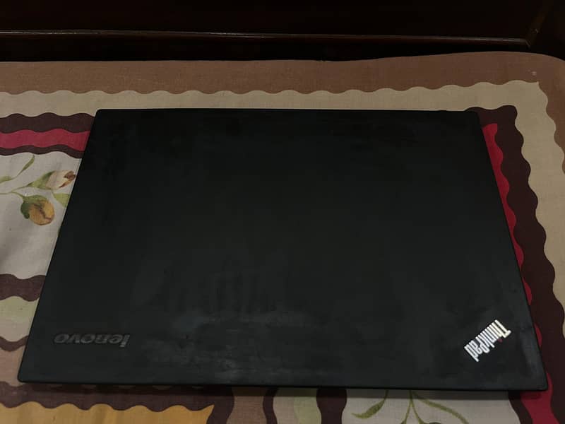 Lenovo thinkpad T440 Core i5 4th Gen 8GB RAM 256gb SSD