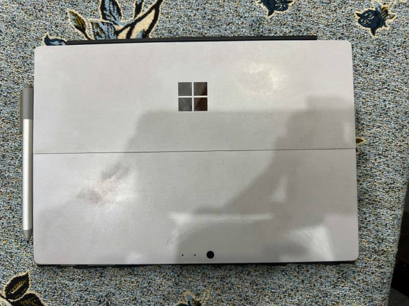 Microsoft Surface Pro 5