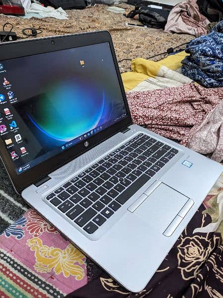 Hp elite book 840 g4 laptop. Core i5 7th gen.
