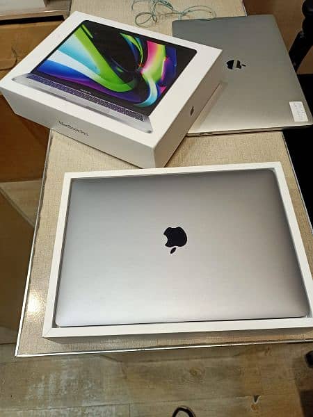 Apple MacBook Pro retina display 2019 i7 i9 M1 M2 M3 all models avail