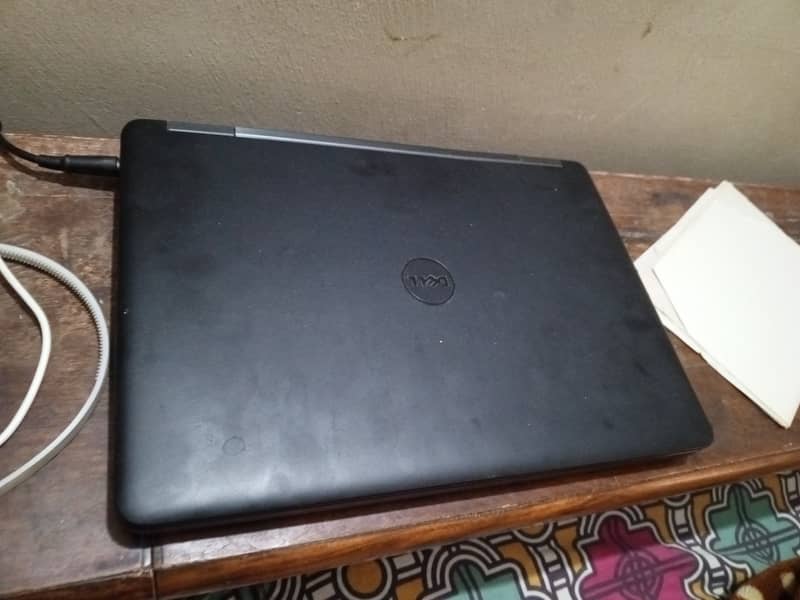 Dell latitude E8440