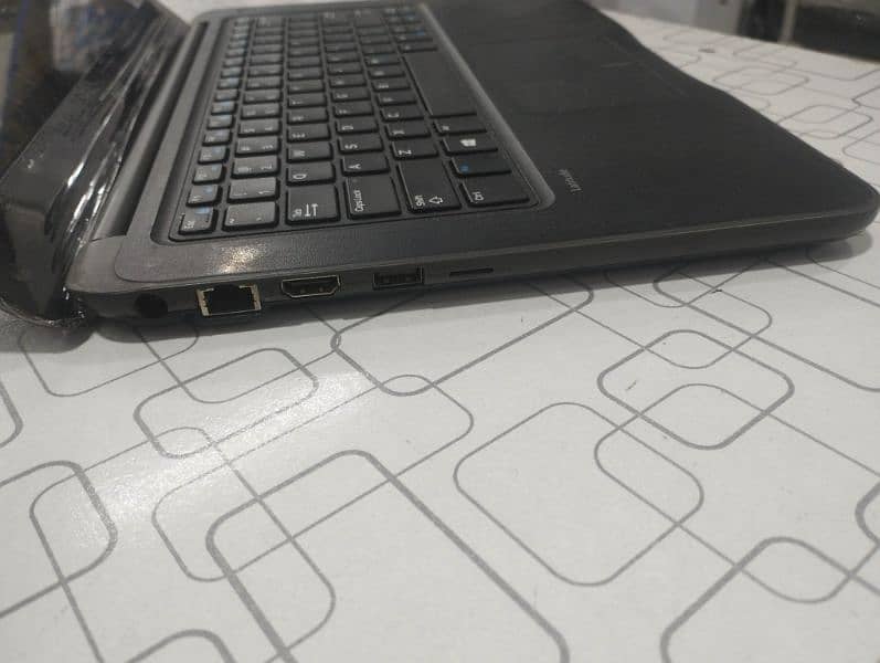 Dell Latitude 3380