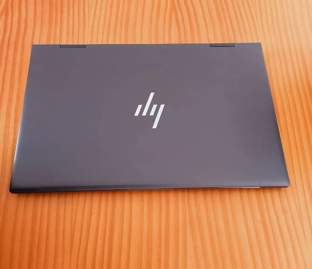 HP Envy x360 2-in-1 laptop 15.6 i7-1355U 16GB 512SSD