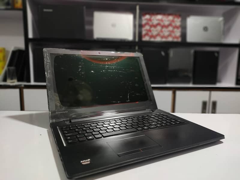 Lenovo 300 Core i5 6th gen, 16gb Ram, 256gb SSD, 2gb Graphic Card