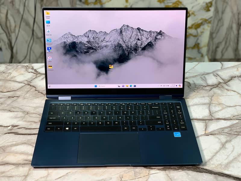 Samsung Galaxy ProBook x360 i7 11th 16gb 512gb Touchscreen Laptop Etc