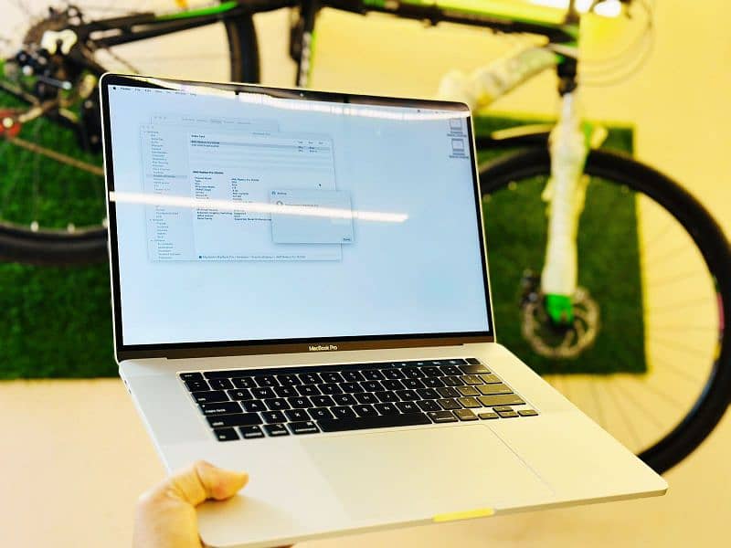 MacBook Pro core i9 16 inch 2019 for sale
