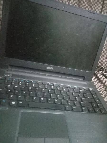 10/10 condition with 4 GB RAM and i5 four generation with 256GB hard