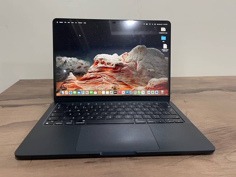 Macbook Air M2, 8GB/250GB, 13.6 inches