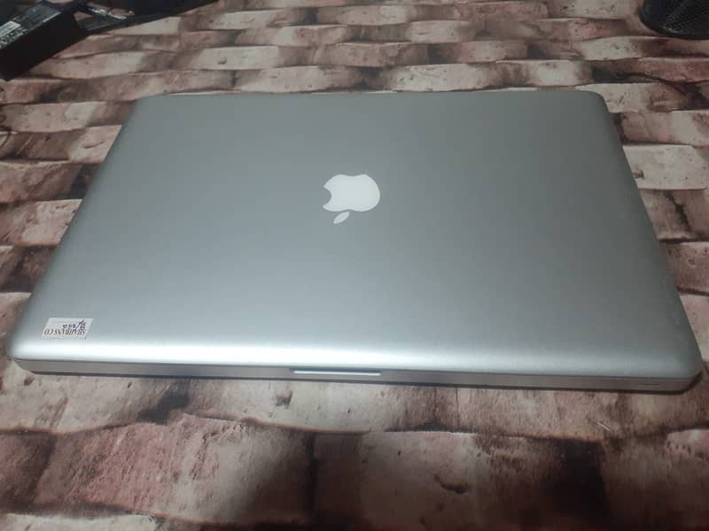 MacBook Pro5,3 (8GB Ram, 256GB SSD, Wifi, Bluetooth,WebCam)