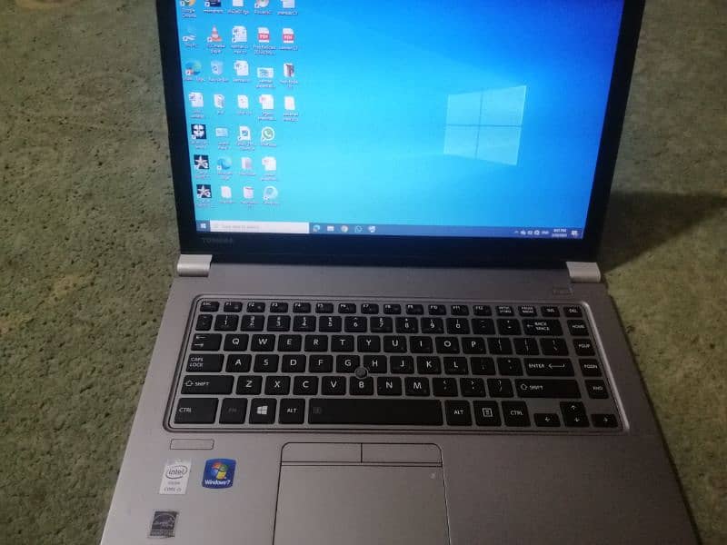 Toshiba techra Z40 core i5 4th generation