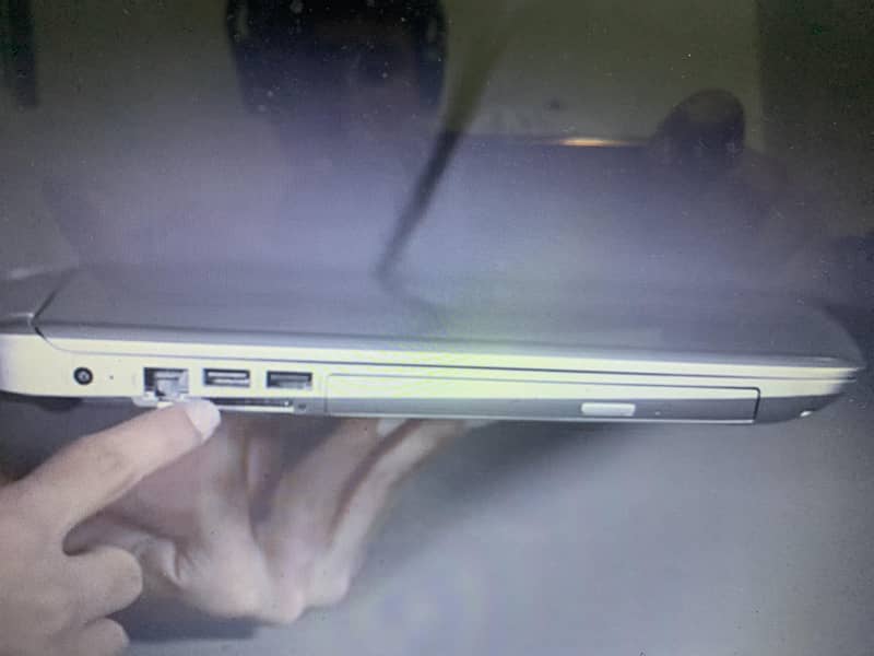 HP Pavilion Notebook - 15-ab524tx laptop gaming