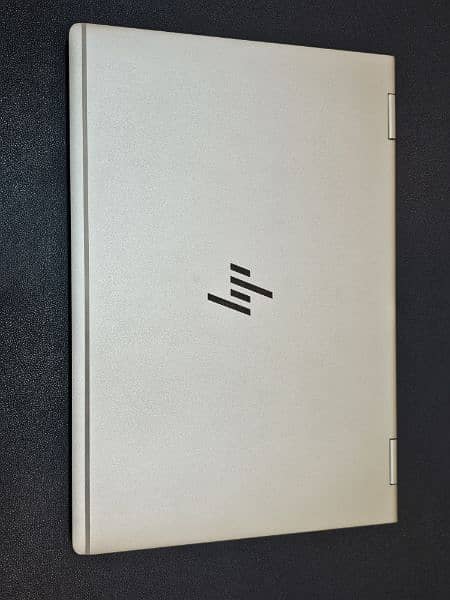 Hp Elitebook 1030 G2 i5 7th generation x360 8GB/256GB