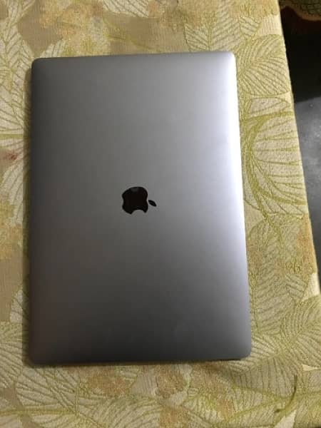 Apple MacBook pro 2016