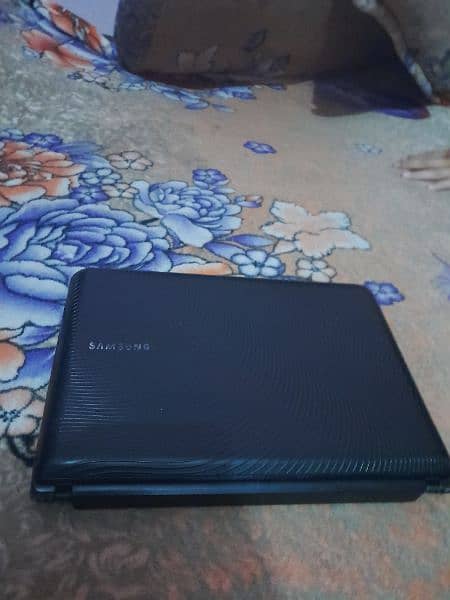 SAMSUNG NEW MODEL FOR SALE 4GB RAM
