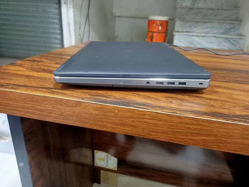 Dell precision 7710