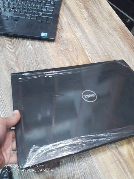 Dell 7th generation core i7 8gb 256SsD 7 generation 1 month warranty