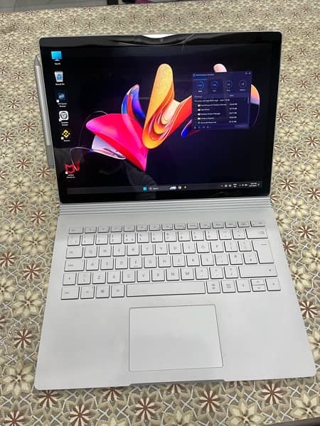 mircrosoft surface book 2