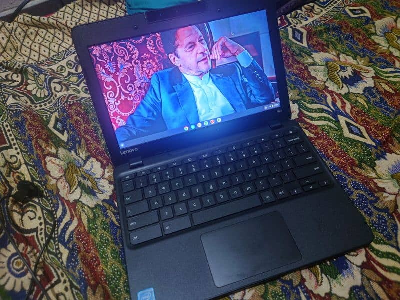 Lenovo Chromebook 4 GB Ram,16 GB Rom