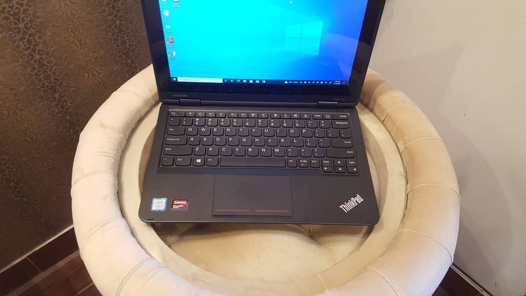 Lenovo thinkpad Yoga 360 rotate touch screen core i3 7th gen laptop