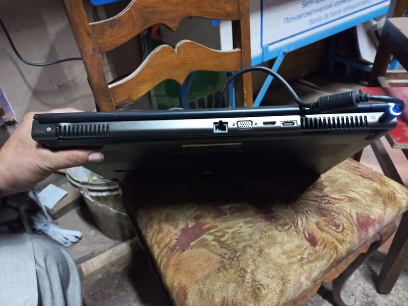 dell precision M6700 laptop