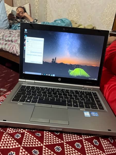 hp elite book like new  home use