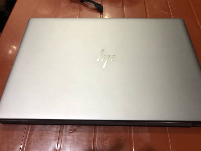 HP Zbook 15u G5 16gb 512ssd