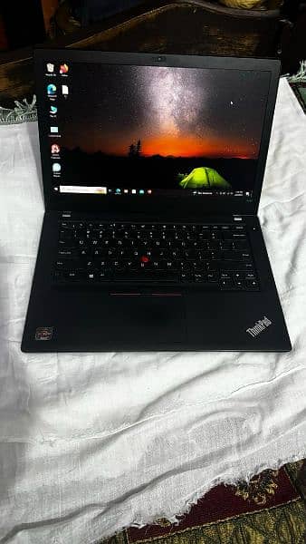 LENOVO RYZEN 5 PRO 2500U 8 OCTA PROCESSOR Professional/Gaming laptop