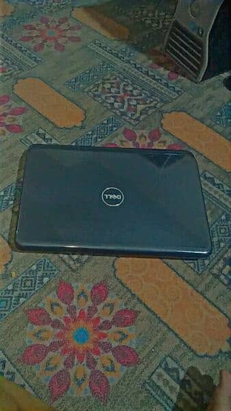 Dell laptop condition 10 by 10 with charger and bag