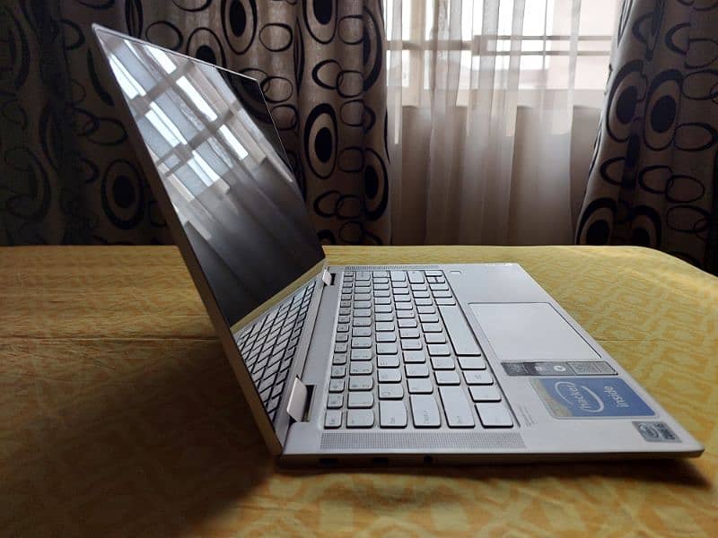lenovo yoga c740 in mint condition