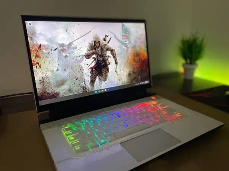 Alienware Gaming laptop i5 9th gen Gtx 1660Ti