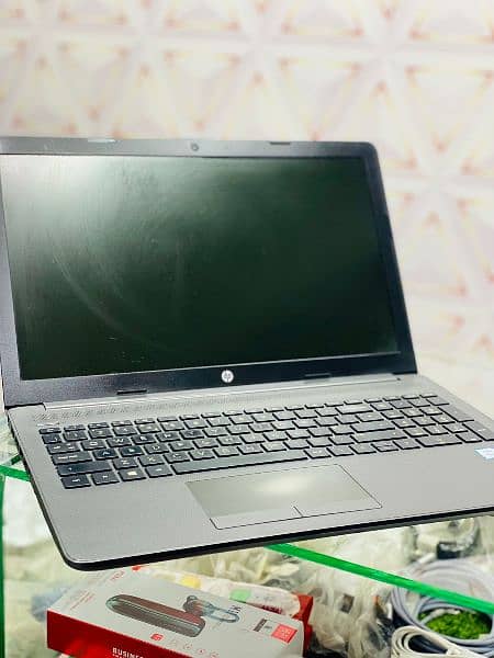 HP i5-8th Gen 16GB Ram 256GB SSD Laptop