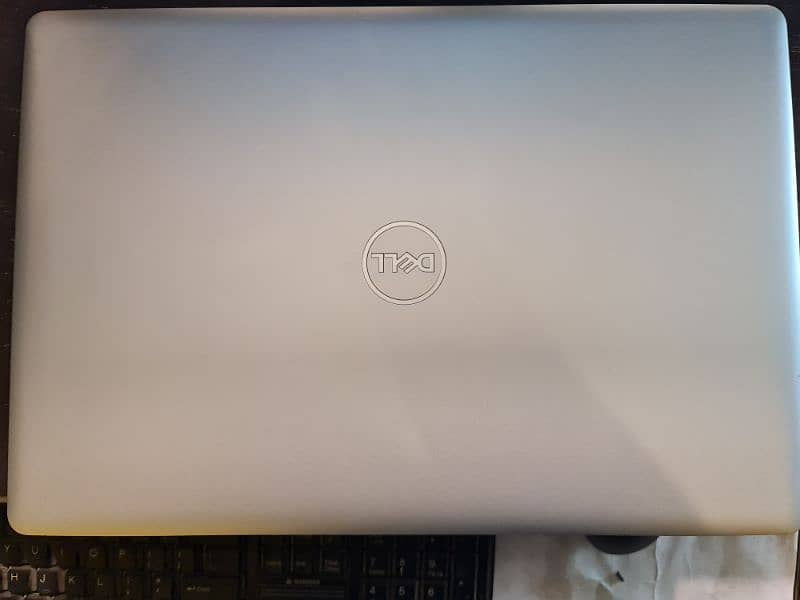 Dell Inspiron i3 10th Gen 15.6 9/10