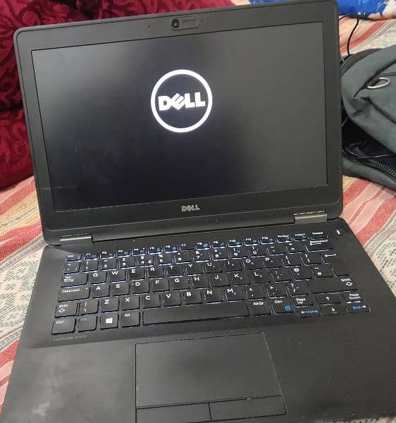 Dell latitude E7270