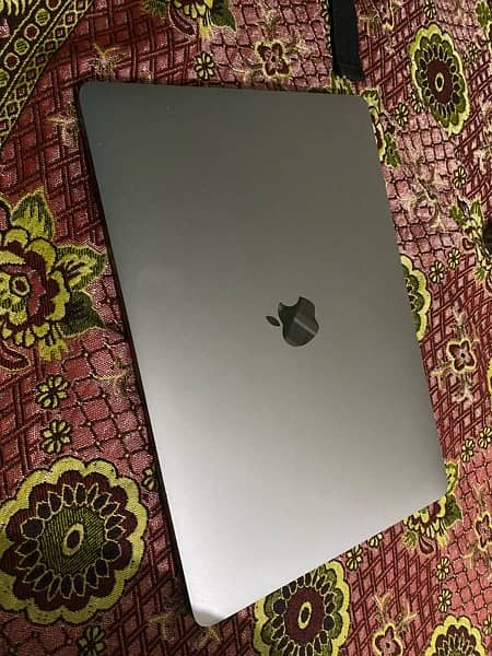 macbook pro 2016 touch bar 8 256