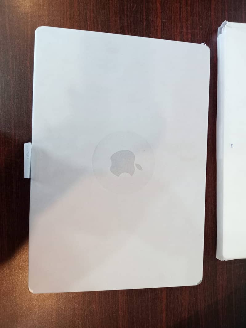 CTO MacBook Pro 16 inch M2, 16gb Ram, 1Tb ssd Non-Active