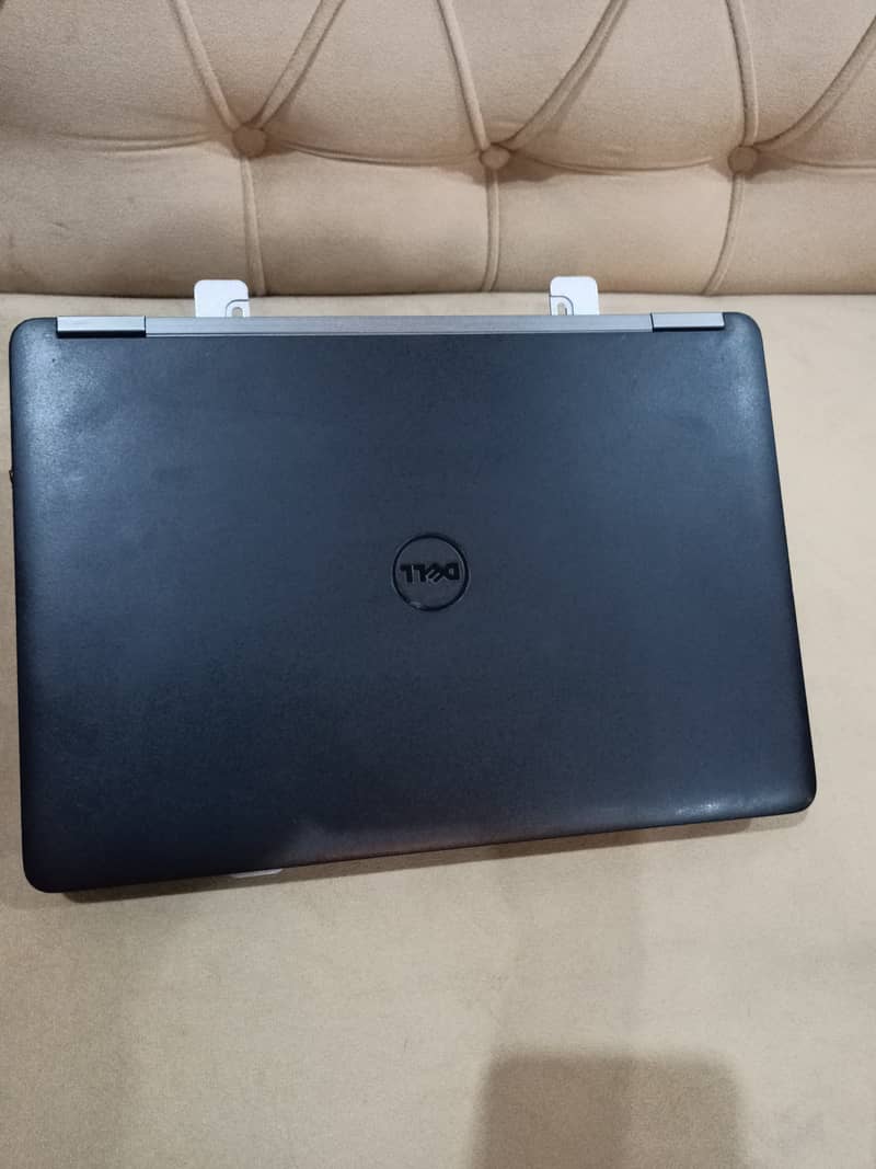 Dell Latitude E7270