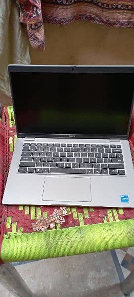 dell lattitude core i5 11th generation 16gb ram 256gb ssd drive